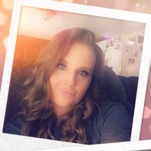 Meet your Posher, Leanna